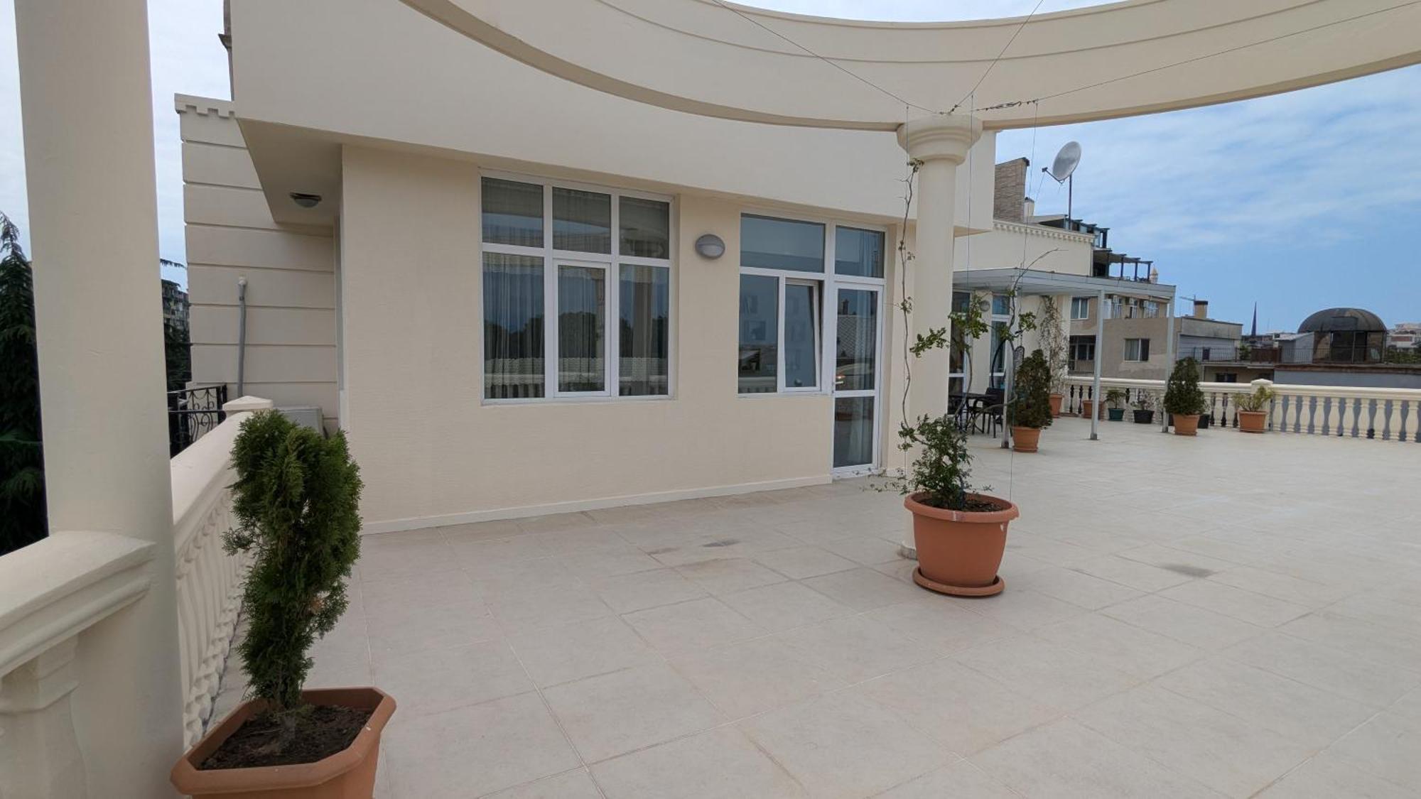 Sunrise Apartment Batumi Exterior photo